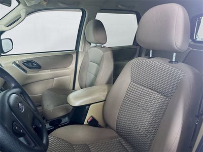 2004 Ford Escape XLT