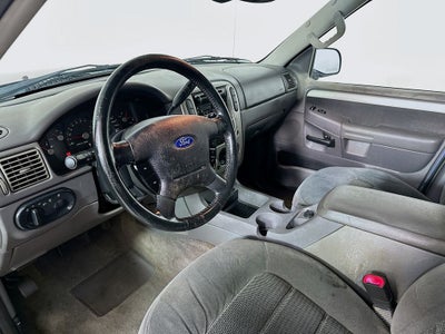 2003 Ford Explorer XLT