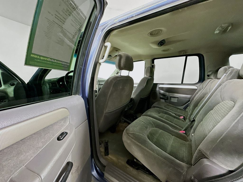 2003 Ford Explorer XLT
