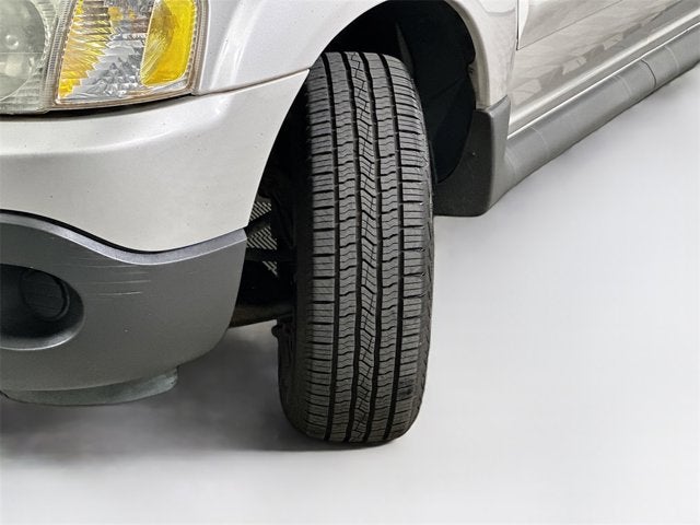 2004 Ford Explorer Sport Trac XLT