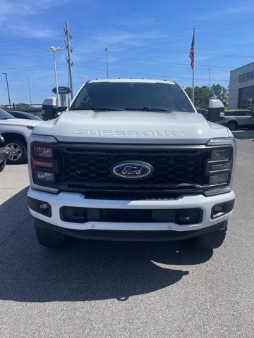 2023 Ford Super Duty F-350 SRW LARIAT