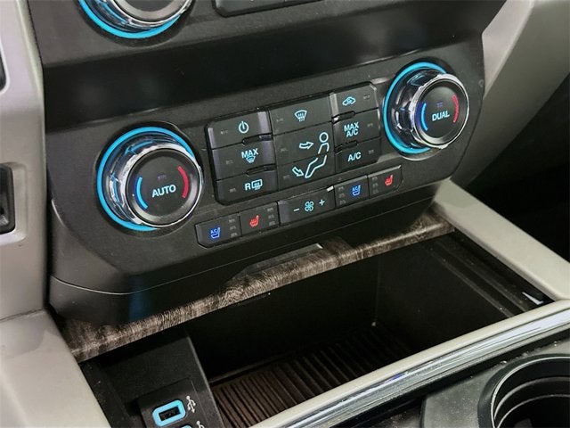 2019 Ford Super Duty F-450 DRW LARIAT