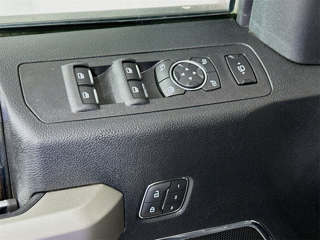 2019 Ford Super Duty F-450 DRW LARIAT