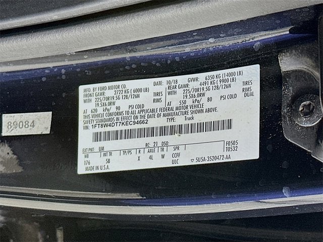 2019 Ford Super Duty F-450 DRW LARIAT