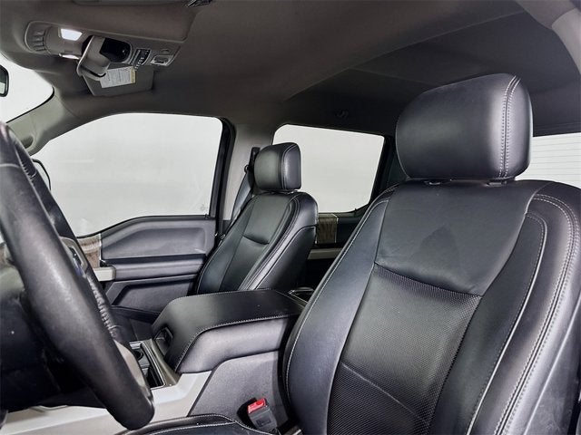 2019 Ford Super Duty F-450 DRW LARIAT