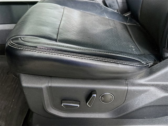 2019 Ford Super Duty F-450 DRW LARIAT