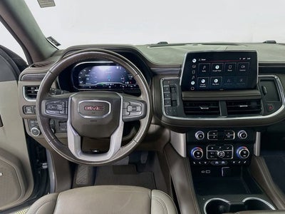2022 GMC Yukon SLT