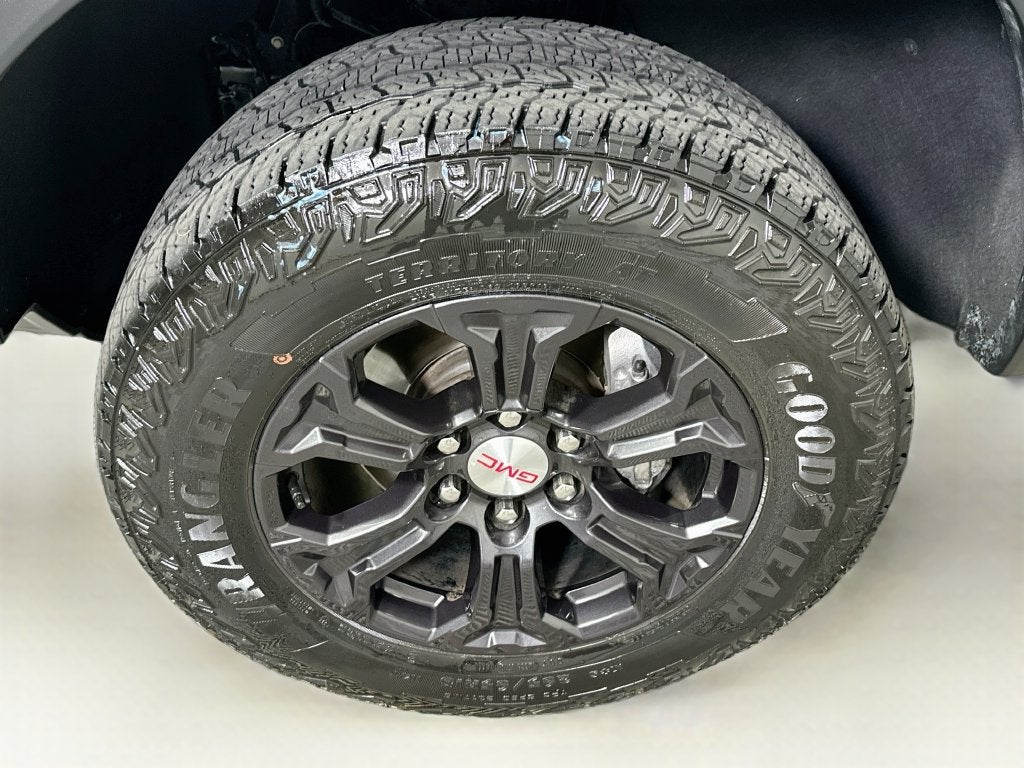 2024 GMC Canyon Elevation