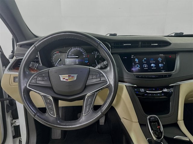 2018 Cadillac XT5 Premium Luxury FWD