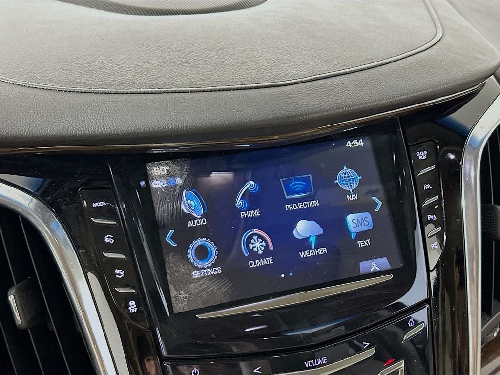 2018 Cadillac Escalade Luxury