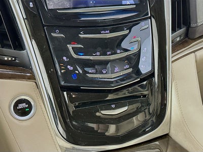 2018 Cadillac Escalade Luxury