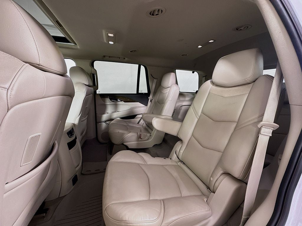 2018 Cadillac Escalade Luxury