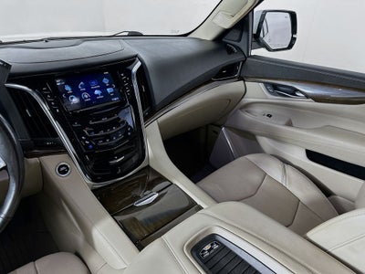 2018 Cadillac Escalade Luxury