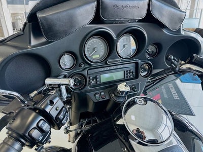 2011 Harley-Davidson Test Base