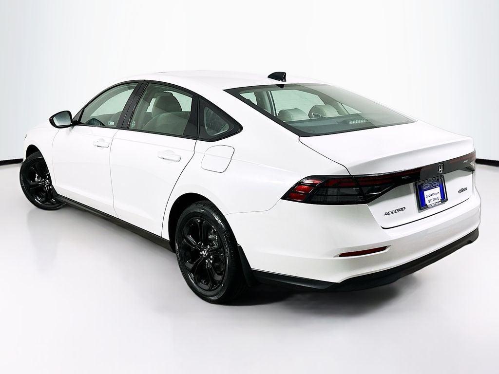 2025 Honda Accord SE