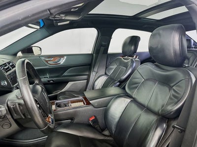 2017 Lincoln Continental Select