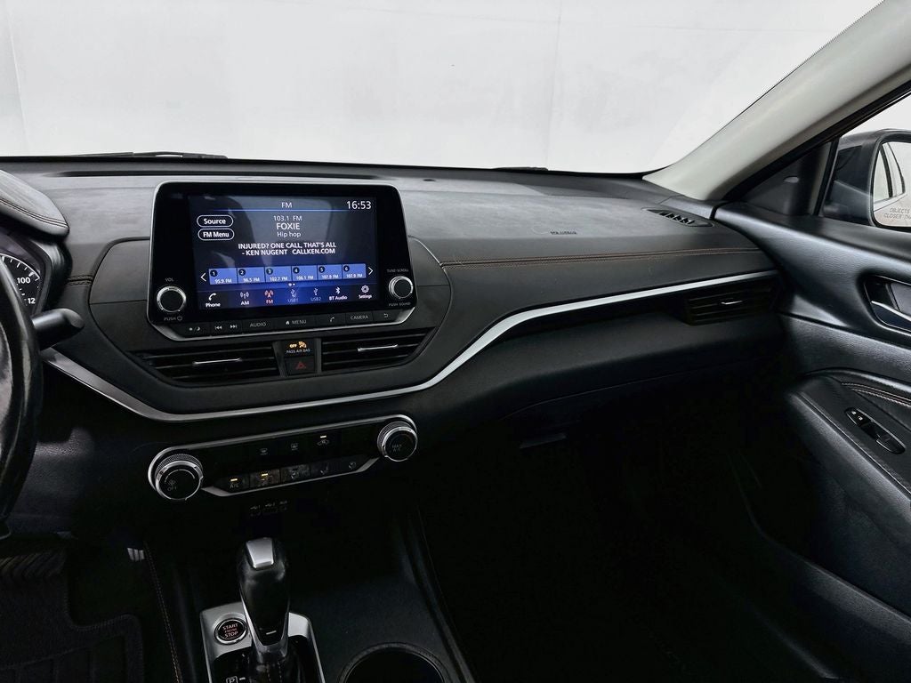 2022 Nissan Altima 2.5 SR