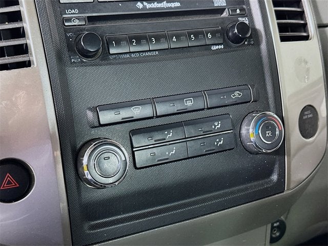 2010 Nissan Frontier LE