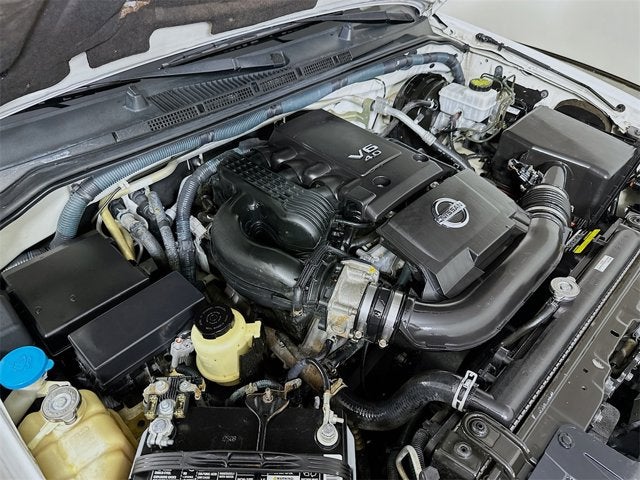 2010 Nissan Frontier LE