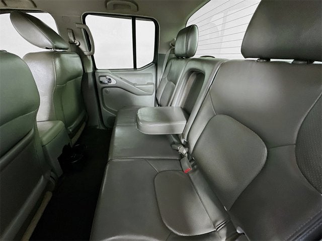 2010 Nissan Frontier LE