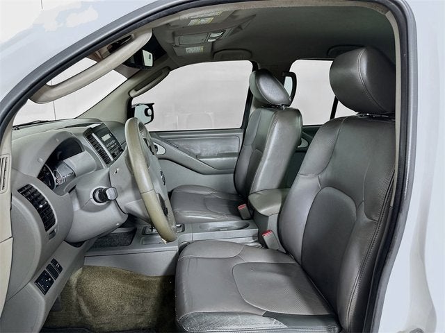 2010 Nissan Frontier LE