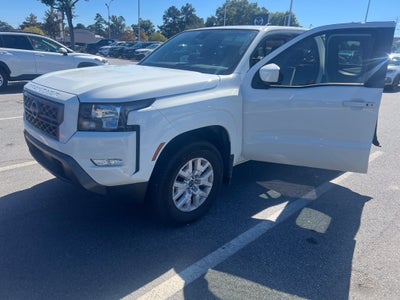 2024 Nissan Frontier SV