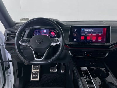 2024 Volkswagen Atlas Cross Sport 2.0T SEL R-Line