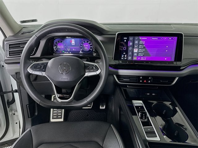 2024 Volkswagen Atlas 2.0T Peak Edition SE w/Technology