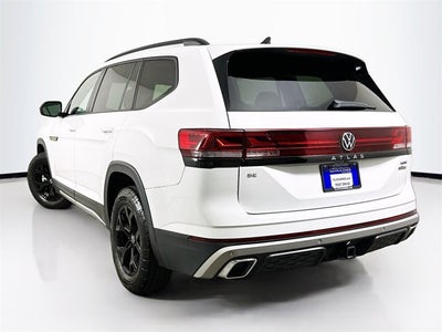2024 Volkswagen Atlas 2.0T Peak Edition SE w/Technology