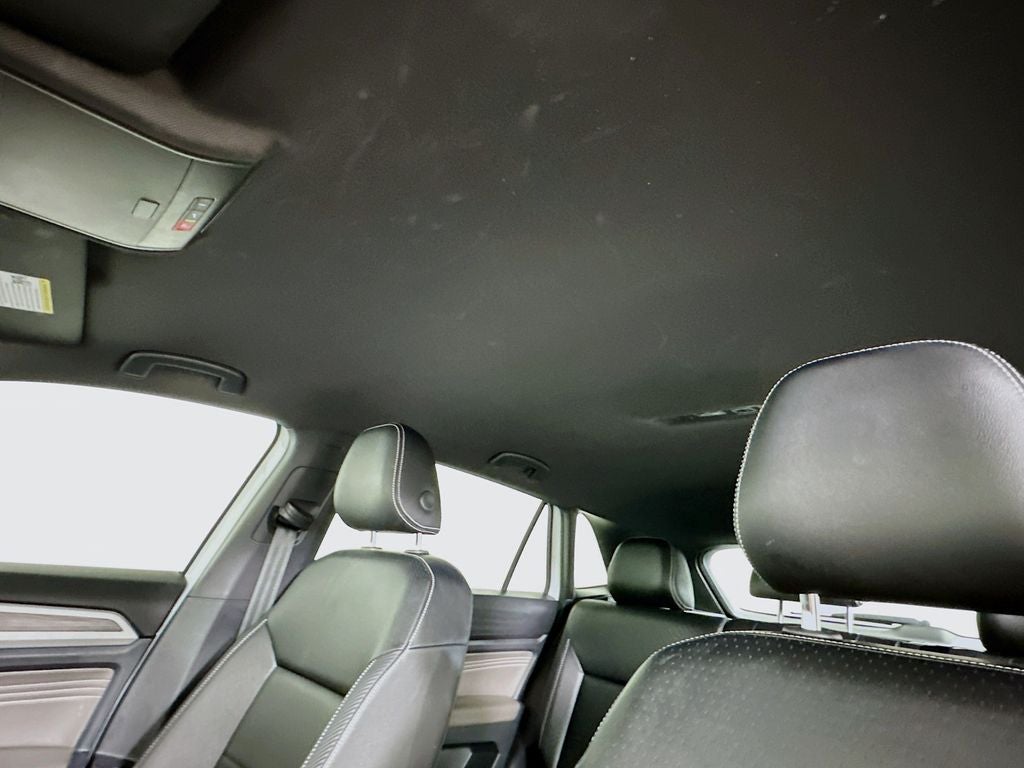 2022 Volkswagen Atlas Cross Sport 2.0T SE