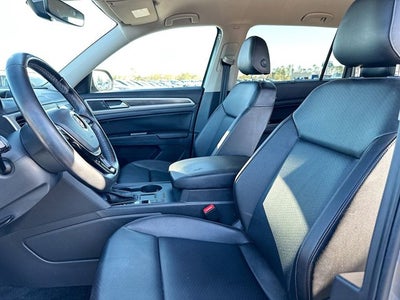 2018 Volkswagen Atlas 2.0T SE w/Technology