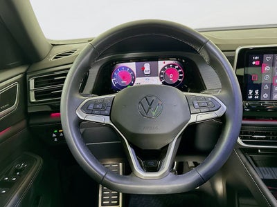 2025 Volkswagen Atlas Cross Sport 2.0T SEL Premium R-Line
