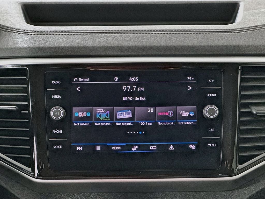 2022 Volkswagen Atlas 3.6L V6 SE w/Technology