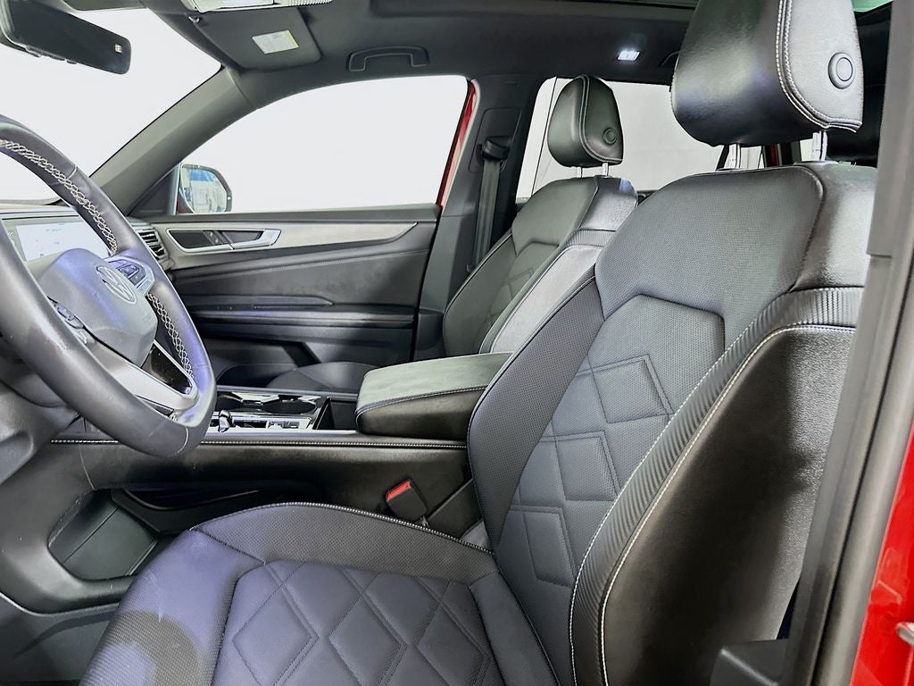 2024 Volkswagen Atlas Cross Sport 2.0T SE w/Technology