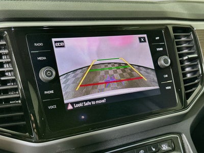 2022 Volkswagen Atlas 3.6L V6 SE w/Technology
