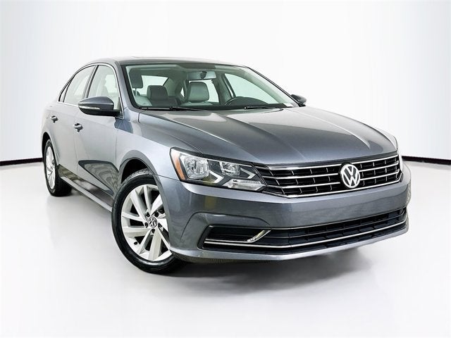 2018 Volkswagen Passat 2.0T SE