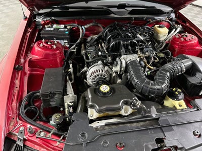 2007 Ford Mustang V6 Deluxe