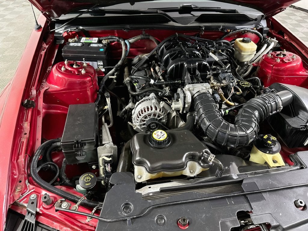 2007 Ford Mustang V6 Deluxe
