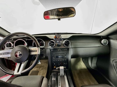 2007 Ford Mustang V6 Deluxe