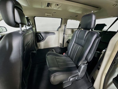 2011 Chrysler Town & Country Touring-L