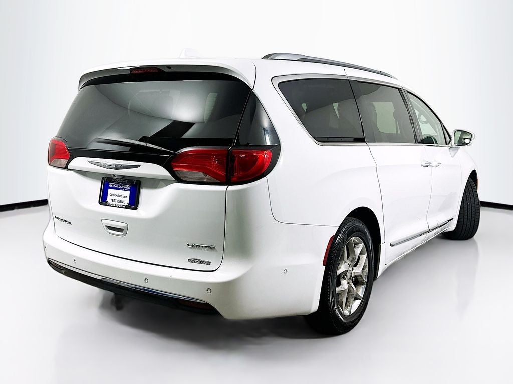 2017 Chrysler Pacifica Limited