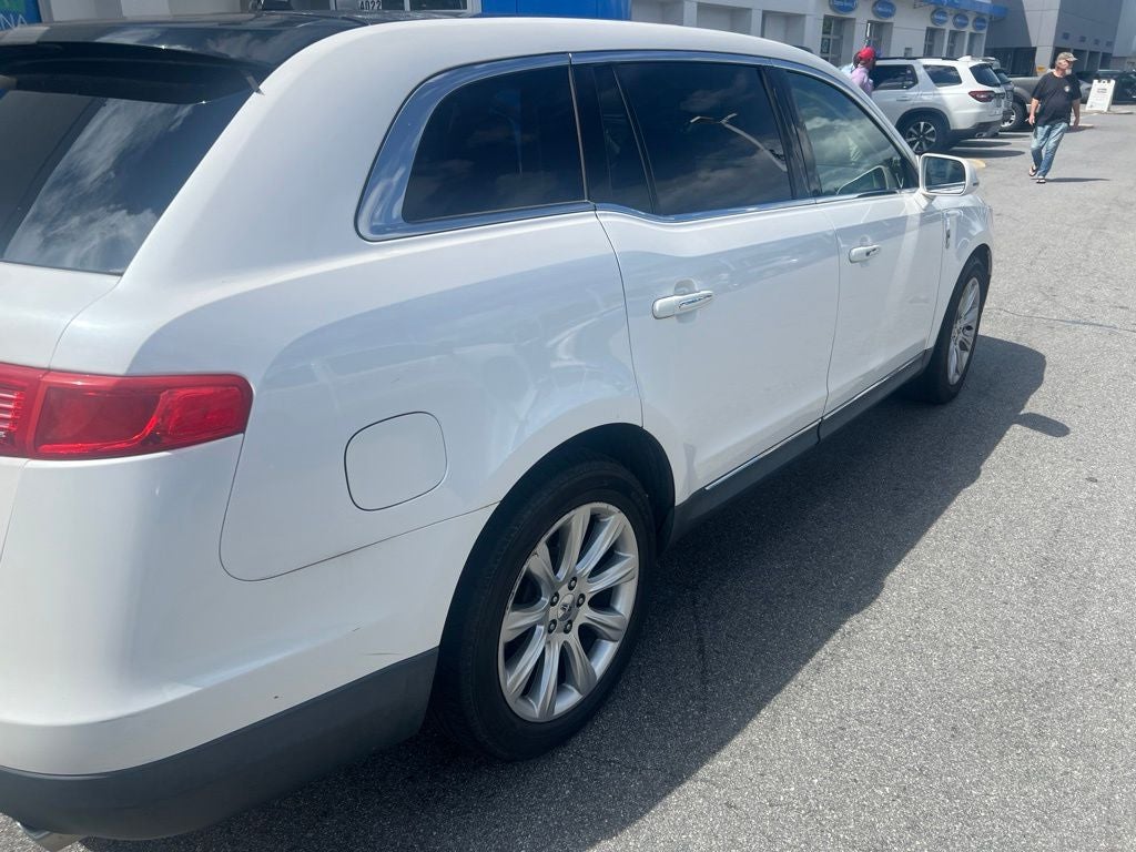 2014 Lincoln MKT EcoBoost