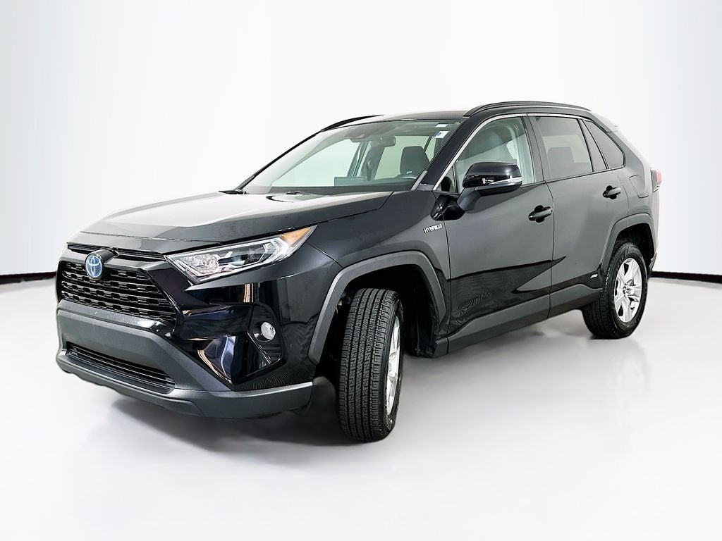 2020 Toyota RAV4 Hybrid XLE