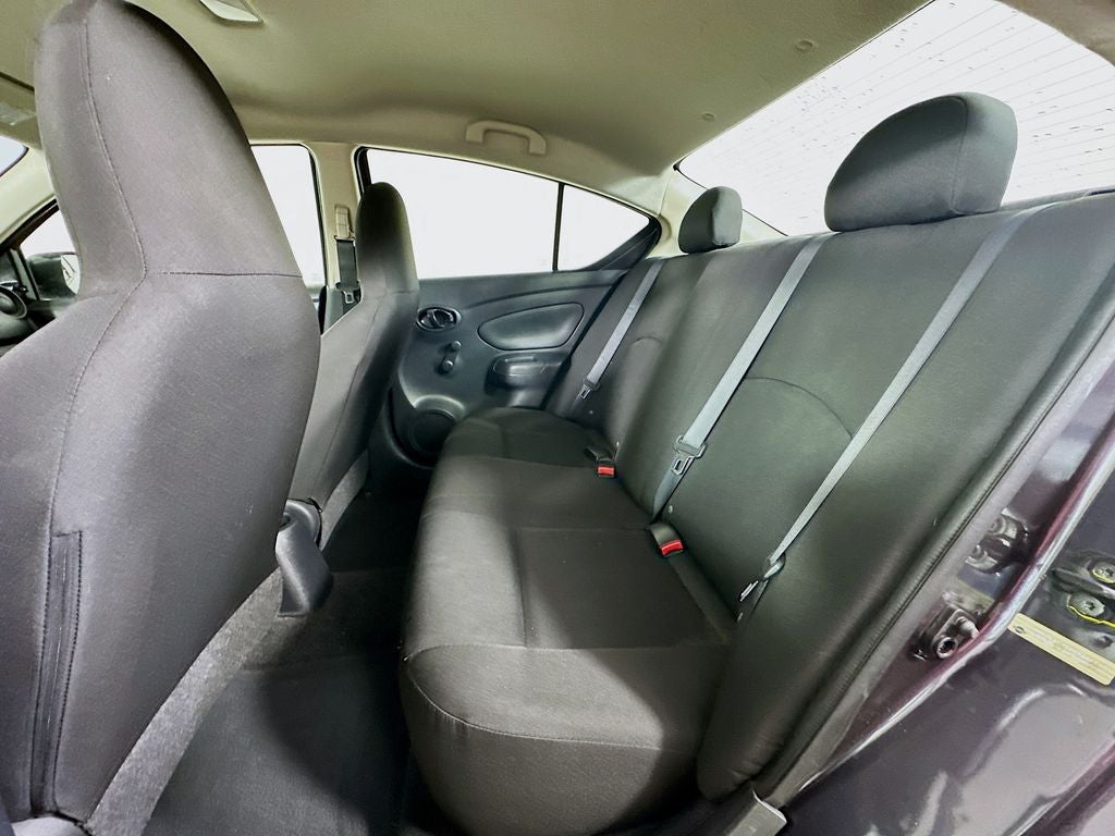 2015 Nissan Versa 1.6 S Plus
