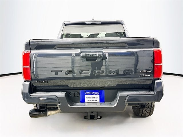 2025 Toyota Tacoma 4WD SR5