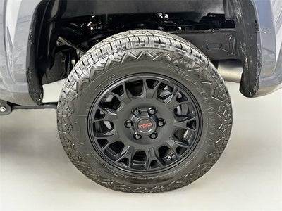 2025 Toyota Tacoma 4WD SR5