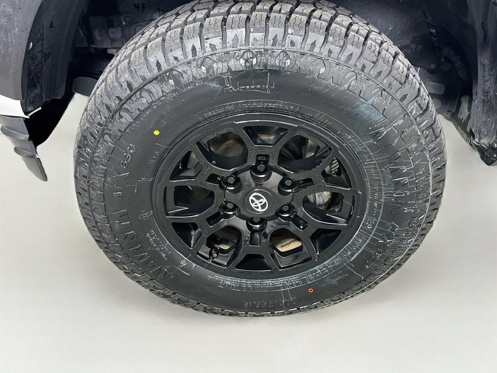 2022 Toyota Tacoma SR V6