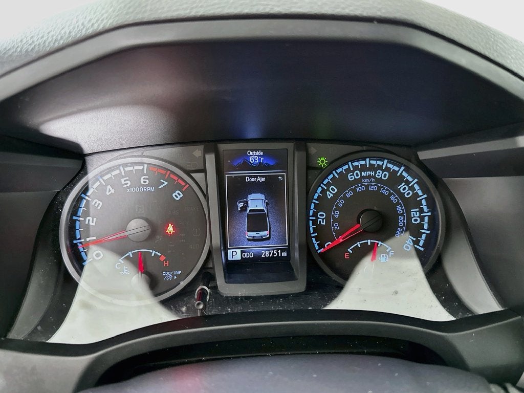 2022 Toyota Tacoma SR V6