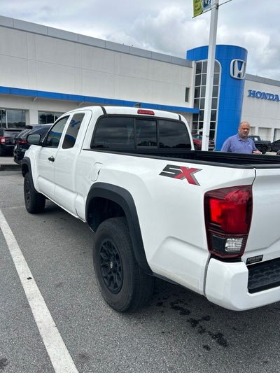2022 Toyota Tacoma SR V6