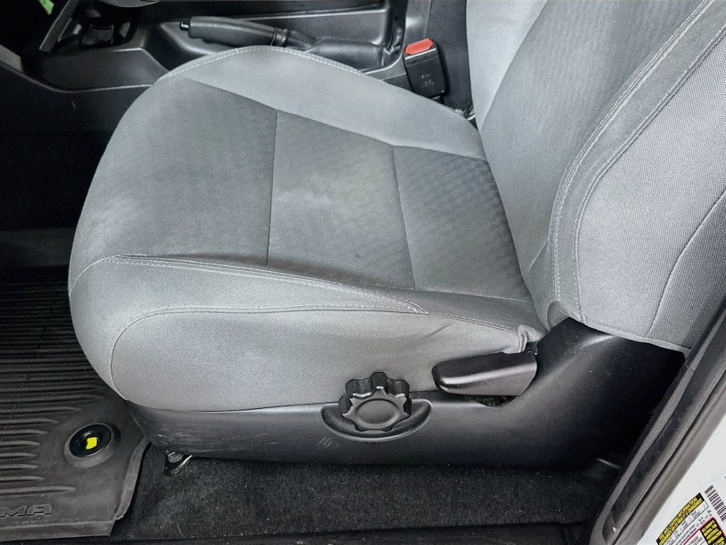 2022 Toyota Tacoma SR V6